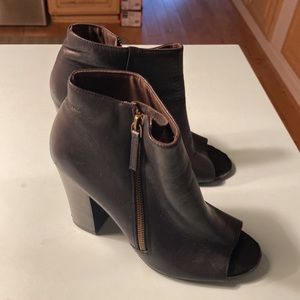 Black Open Toed Booties Leather Size 9